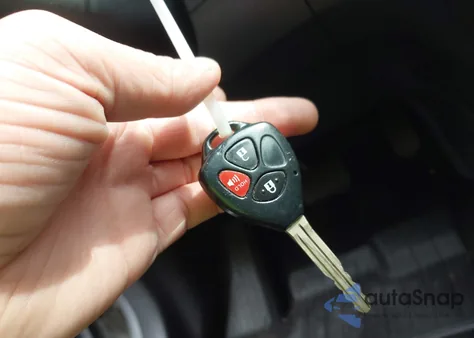 2009 Toyota Matrix S from USA, damaged, VIN 2T1KE40E49C025970